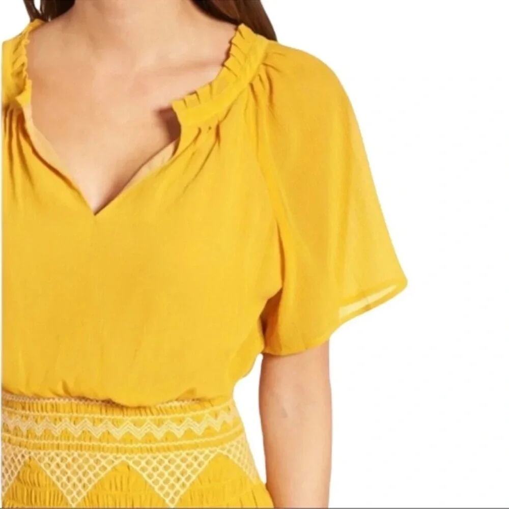 Madewell Embroidered Cinched Waist Boho Smoked
Mini Dress Size 8 - Picture 6 of 14